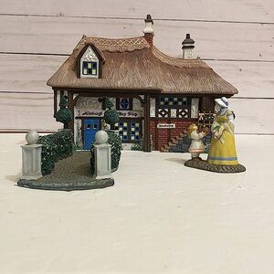 DEPARTMENT 56 - Aldeburgh Music Box Shop Gift Set - Heritage Village - Dickens